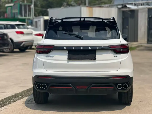 Geely Binyue — Фото автомобиля 9