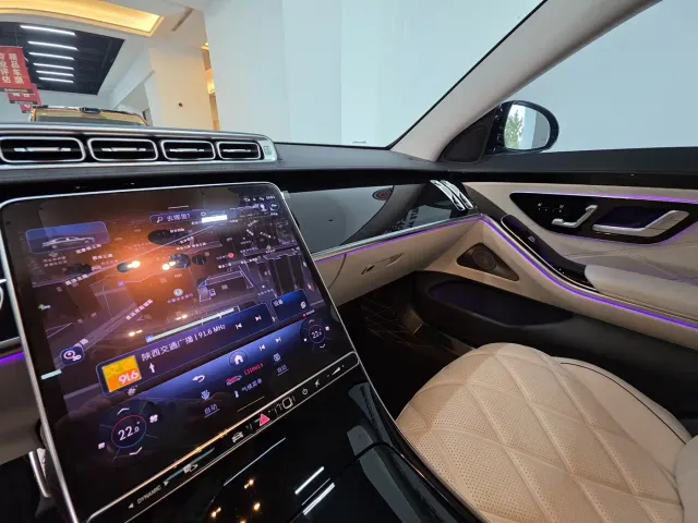 Mercedes-Benz Maybach S-Class — Фото автомобиля 14