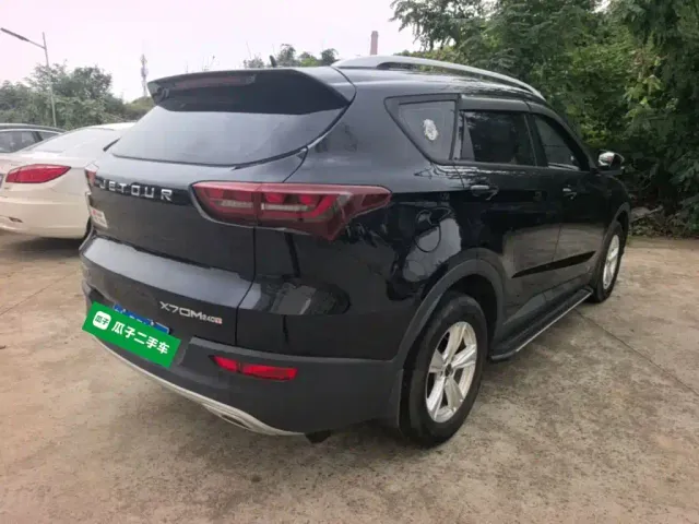 Jetour Jetour X70M 2022 1.5T Manual Avant-garde Partner 5-seater — Фото автомобиля 6
