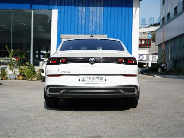 Volkswagen Lamando — Фото автомобиля 6