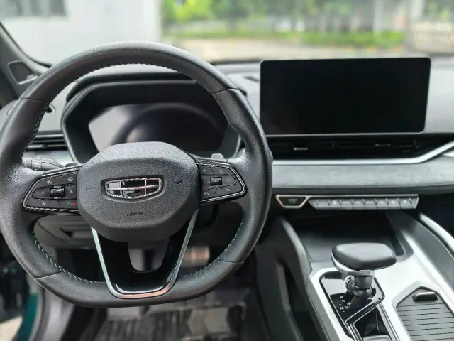 Geely Xingrui — Фото автомобиля 9