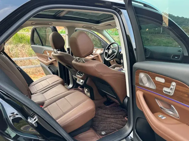 Mercedes-Benz GLE-Class — Фото автомобиля 12