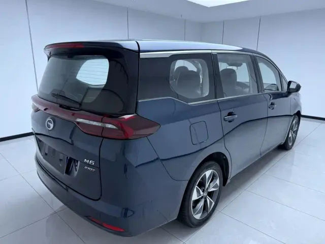 GAC Trumpchi M6 — Фото автомобиля 4