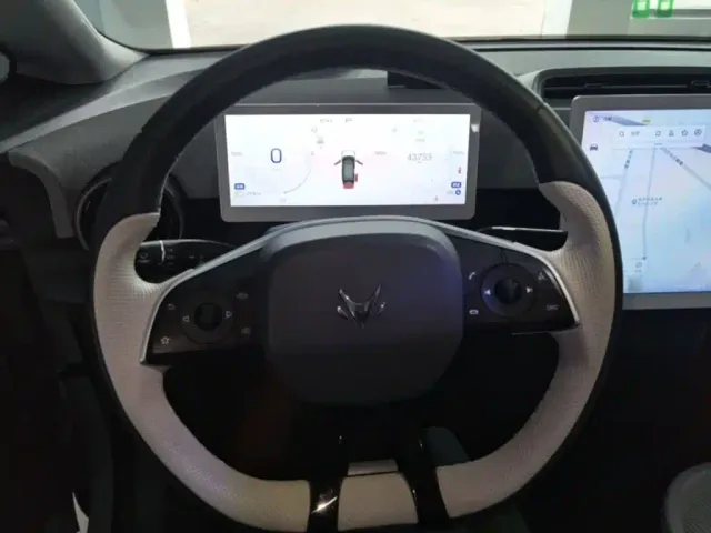 ARCFOX Arcfox Koala 2023 Family Edition Pro — Фото автомобиля 10