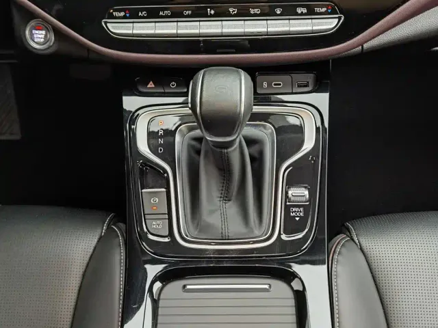 GAC Trumpchi M6 — Фото автомобиля 13