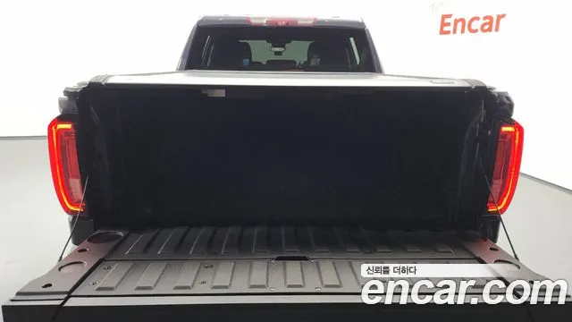 GMC Sierra — Фото автомобиля 10
