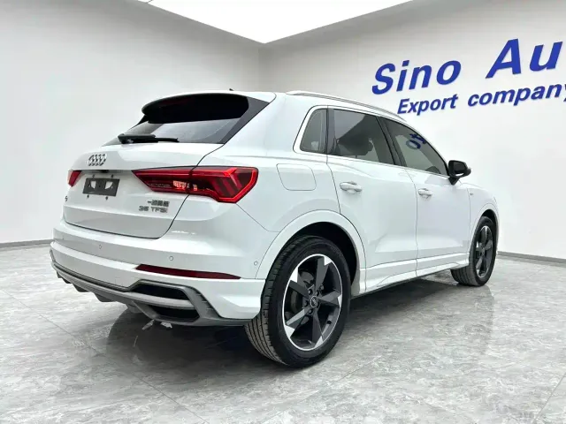 Audi Q3 — Фото автомобиля 5