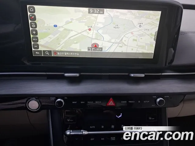 Kia Canival — Фото автомобиля 12