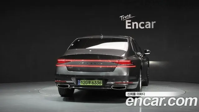 Genesis G90 RS4 — Фото автомобиля 4