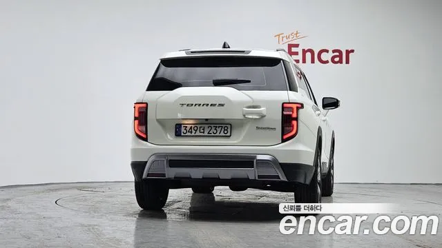 KG_Mobility_Ssangyong Torres Torres Бензин 1.5 2WD — Фото автомобиля 4