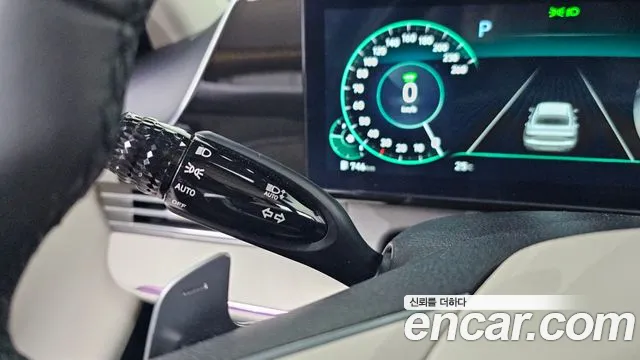 Hyundai Grandeur (New) Hybrid — Фото автомобиля 30