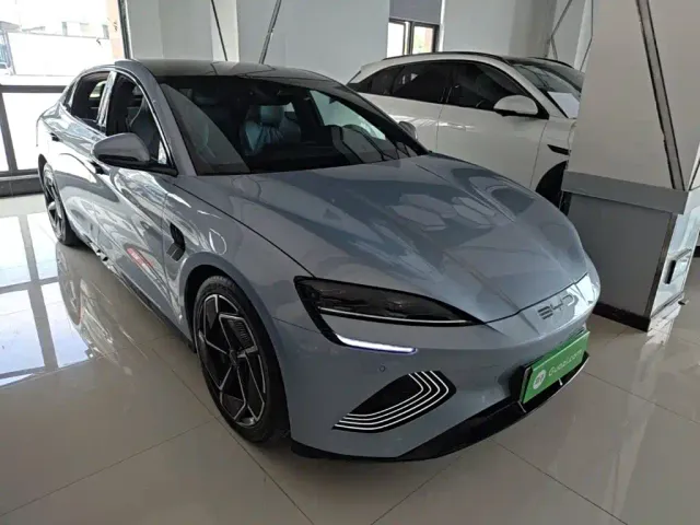 BYD Seal — Фото автомобиля 3