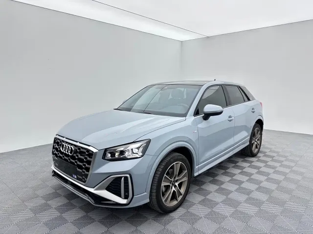 Фотография автомобиля — Audi Q2L