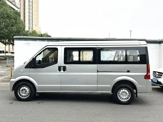 Dongfeng Xiaokang C37 — Фото автомобиля 3