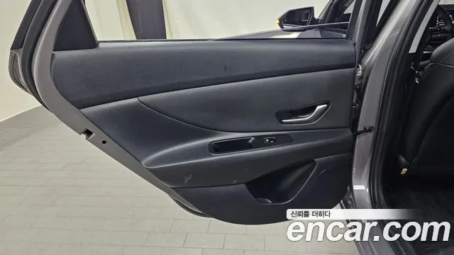 Hyundai Avante CN7 — Фото автомобиля 13