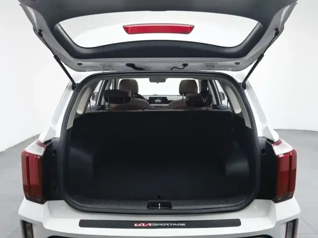 Kia Sportage 2021 Ace 2.0L Brilliant Edition — Фото автомобиля 16