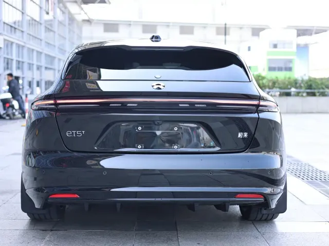 Nio ET5 Touring — Фото автомобиля 4