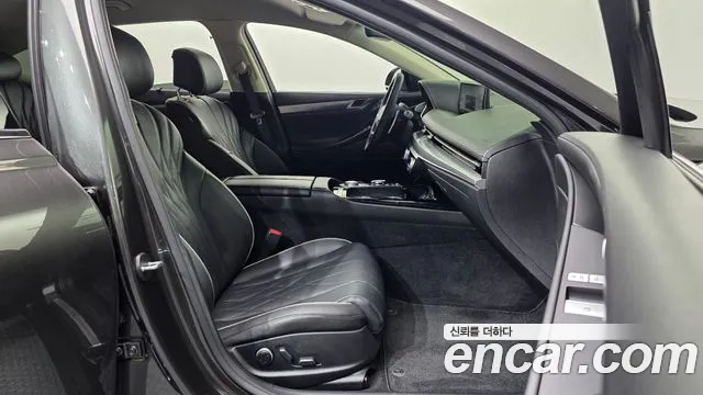 Genesis G80 Бензин 2.5 турбо AWD — Фото автомобиля 11