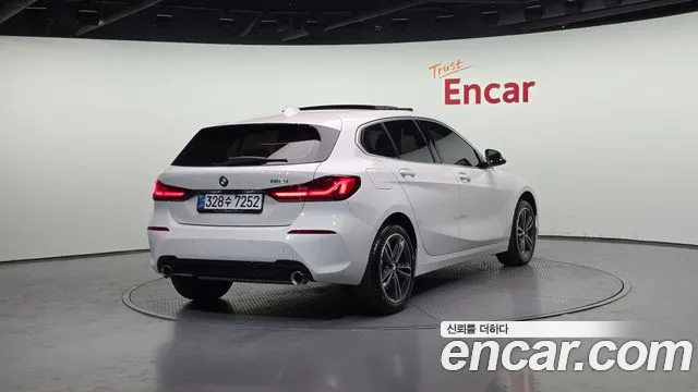 BMW 1-Series — Фото автомобиля 2