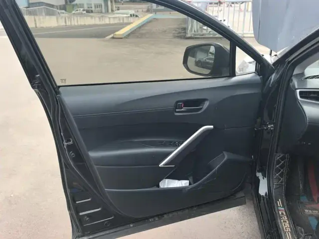 Toyota Corolla Cross — Фото автомобиля 7