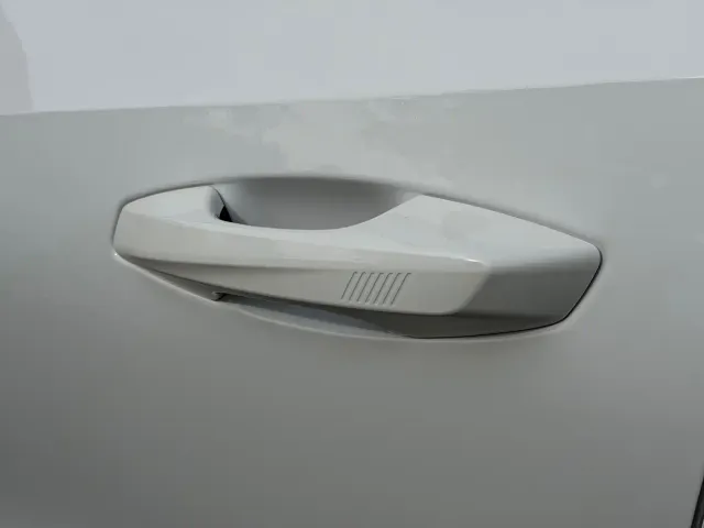 Geely Boyue L — Фото автомобиля 11