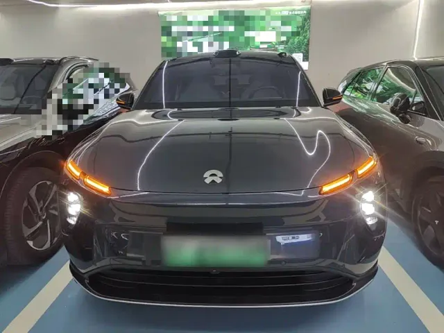Nio EC6 — Фото автомобиля 2