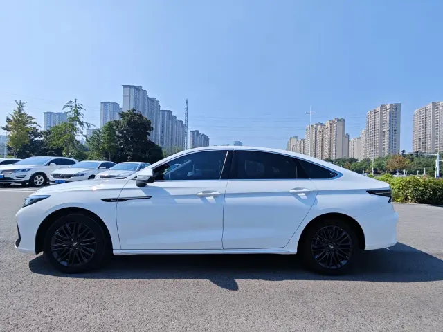 Chery Arrizo 8 — Фото автомобиля 8
