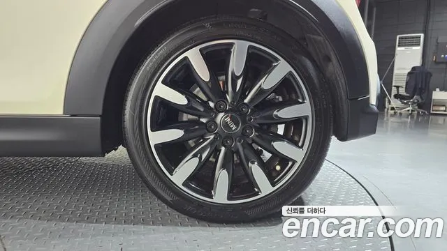 Mini Cooper — Фото автомобиля 20