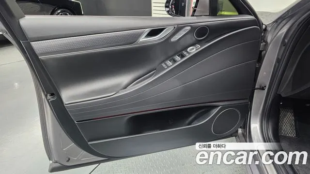 Genesis G80 Бензин 2.5 турбо 2WD — Фото автомобиля 24