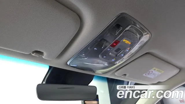 Genesis GV70 — Фото автомобиля 18