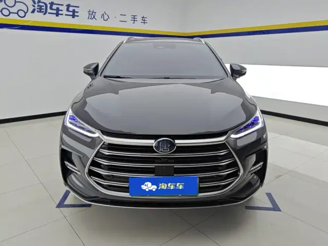 BYD Tang — Фото автомобиля 2