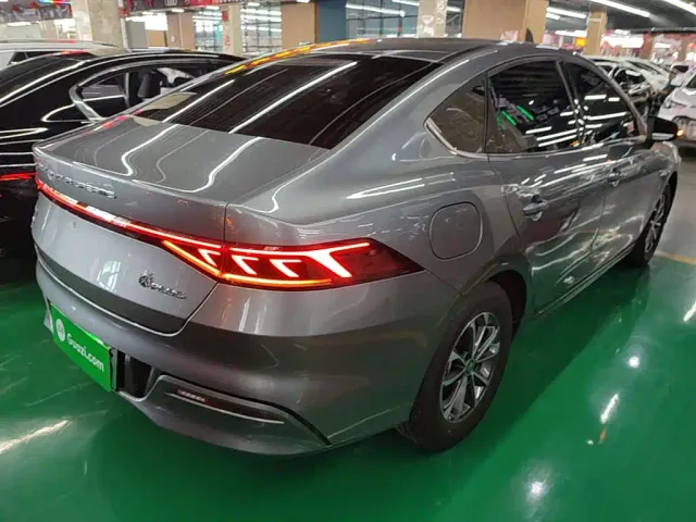 BYD Qin PLUS — Фото автомобиля 6