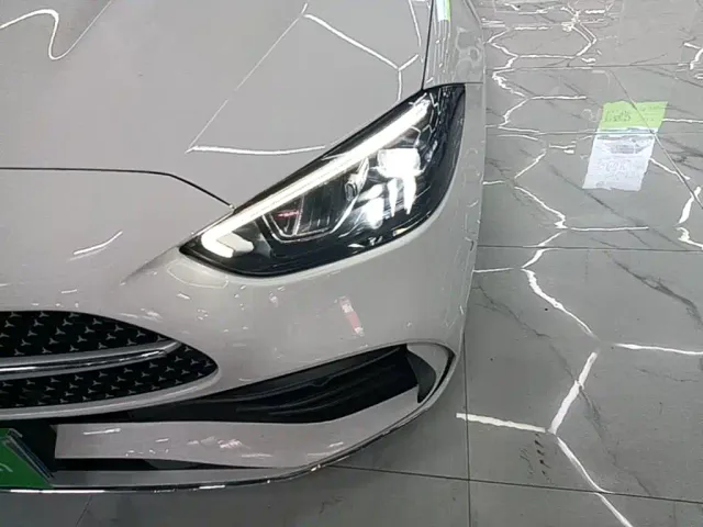 Mercedes-Benz C-Class — Фото автомобиля 23