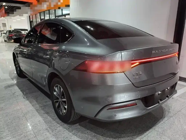 BYD Qin PLUS — Фото автомобиля 4