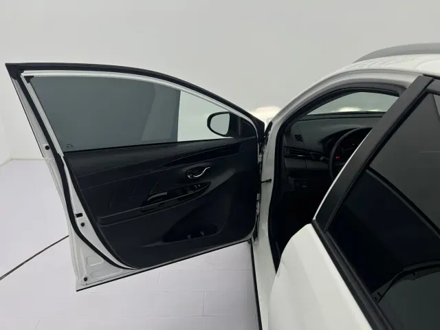 Toyota YARiS L Zhi Xuan — Фото автомобиля 15