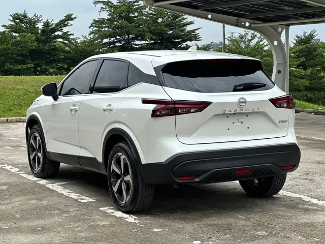 Nissan Qashqai — Фото автомобиля 14