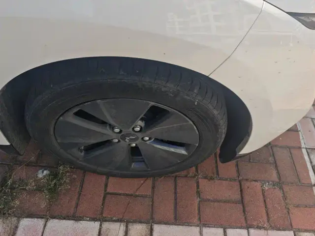 Wuling Starlight — Фото автомобиля 6
