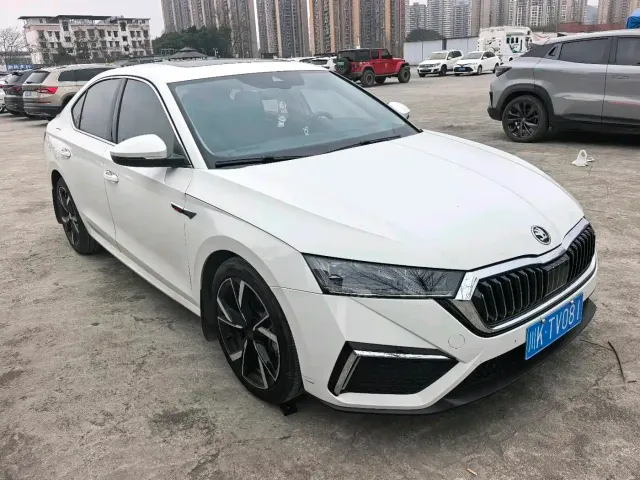 Skoda Octavia — Фото автомобиля 3