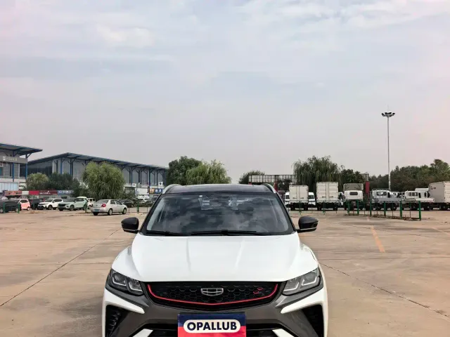 Geely Binyue — Фото автомобиля 2