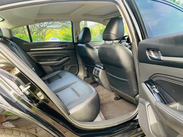 Nissan Teana — Фото автомобиля 9