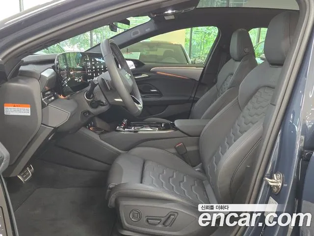 Audi A6 e-Tron — Фото автомобиля 10