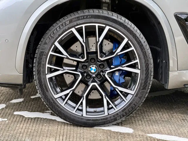 BMW X5 M — Фото автомобиля 14