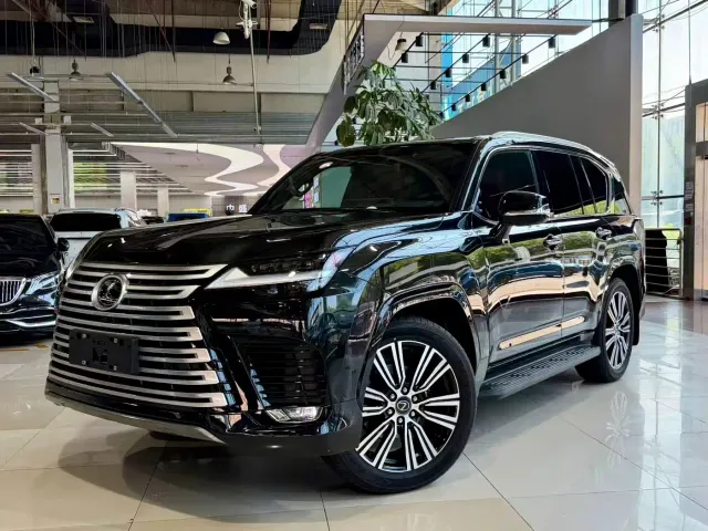 Фотография автомобиля — Lexus LX