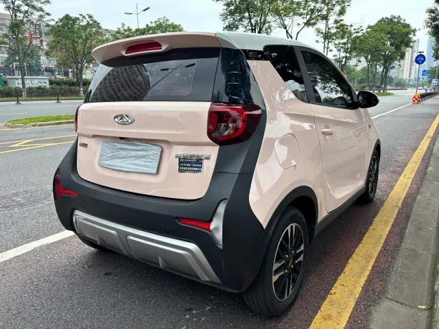 Chery eQ1 — Фото автомобиля 6