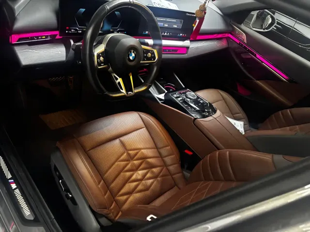 BMW 5 Series — Фото автомобиля 7