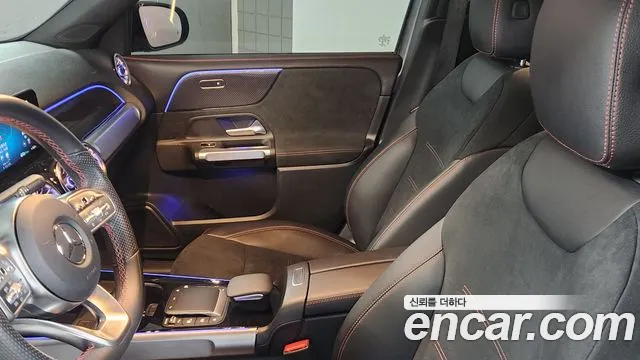 Mercedes-Benz GLB-Class — Фото автомобиля 15