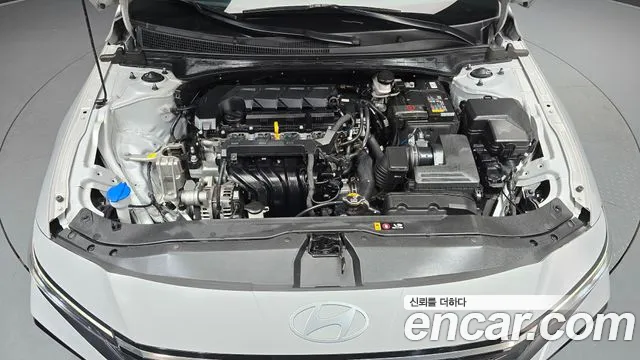 Hyundai Avante CN7 — Фото автомобиля 9