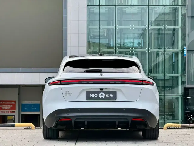 Nio ET5 Touring — Фото автомобиля 10