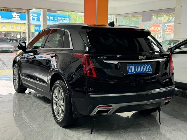 Cadillac XT5 — Фото автомобиля 13