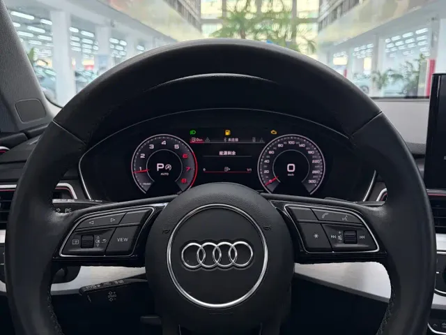 Audi A4L — Фото автомобиля 17